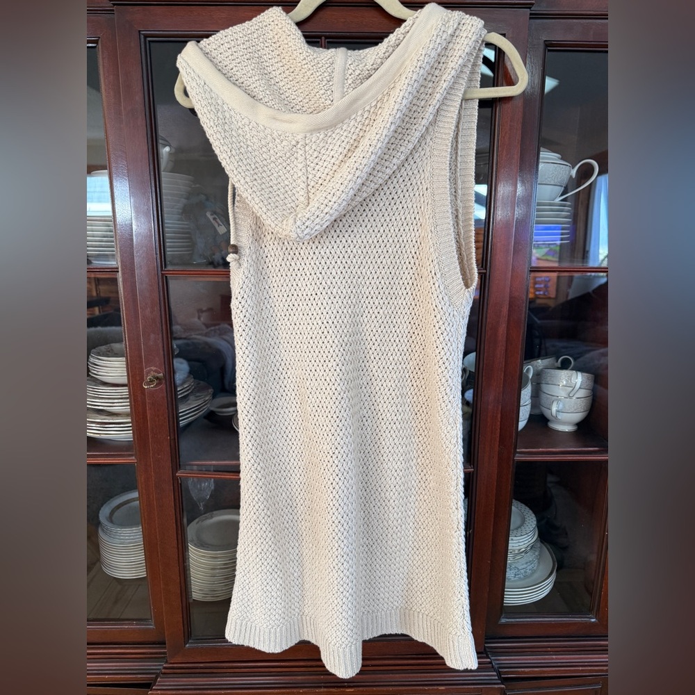 Free People Beach Ainsley Hooded crocheted dress NWOT - Picture 7 of 7